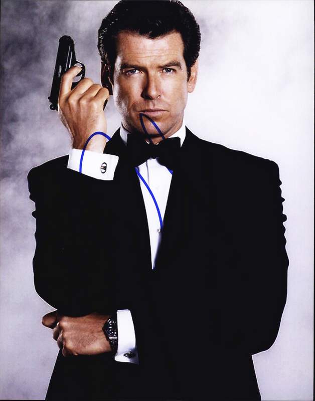 Pierce Brosnan signed AUTHENTIC 8x10|Free Ship|The Autograph Bank