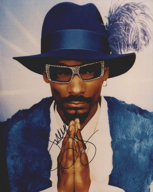Snoop Dogg Dog authentic signed rap 8x10 photo W/Certificate ...